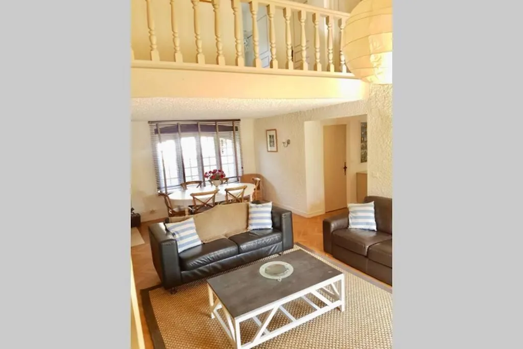 La Grange Du Lac Villa Cazals  Holiday home Cazals (Lot)